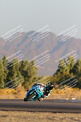 media/Nov-19-2023-CVMA (Sun) [[1f3d1b7ccb]]/Race 18 Supersport Middleweight/